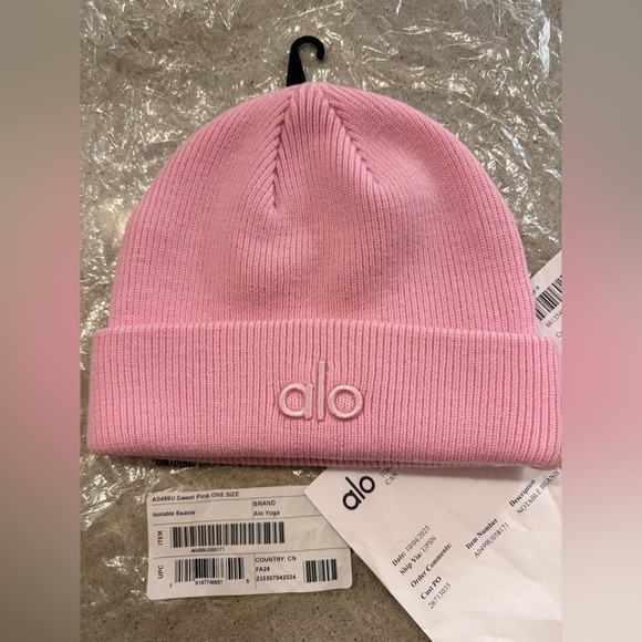 NWT ALO YOGA Notable Beanie Sweet Pink Authentic - Picture 3 of 5